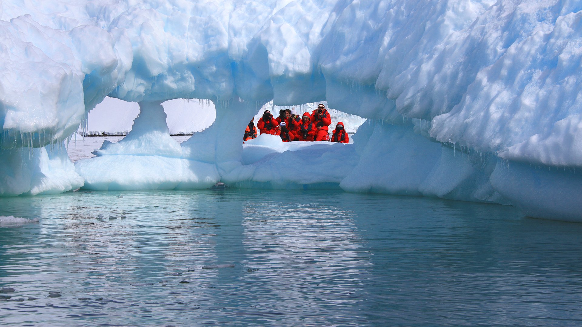 Фолклендские о-ва Южная Георгия и Антарктида ледник